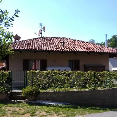 Holiday home Il Freis Castino